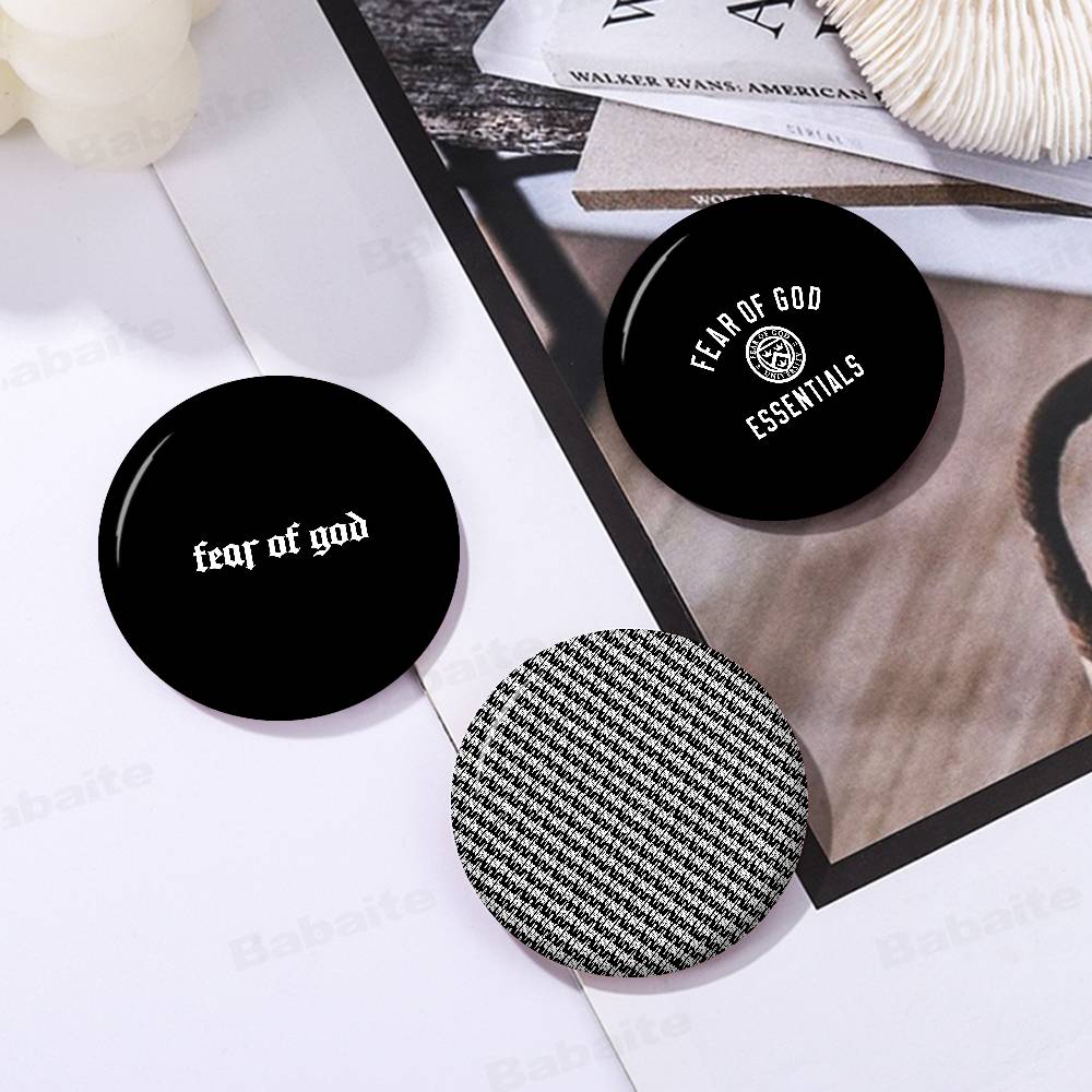 Fashion E-Essentials F-Fear Of - Fear Of God Essential 评论和价格