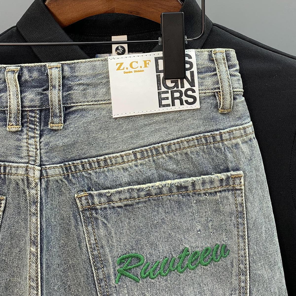 Trendy Brand Green Letter Embr - Streetwear Brand Jorts 评论和价格